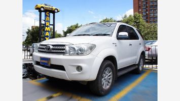 Toyota-New-Fortuner-0738887937-01_20240706135805