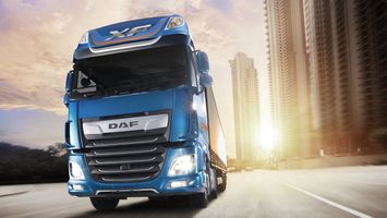 DAF-Tractocamion-XF530-Azul-1829679715-1_20240227164740