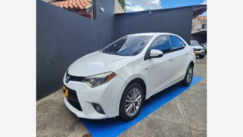 Toyota-Corolla-1885567633-01_20240808172710