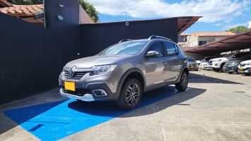 Renault-Stepway-1882157945-01_20241015204800