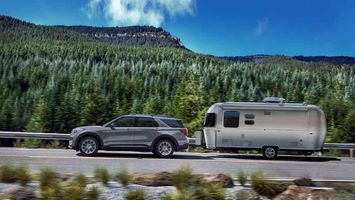 Ford-Explorer--Active-00196545-01_20250224152154