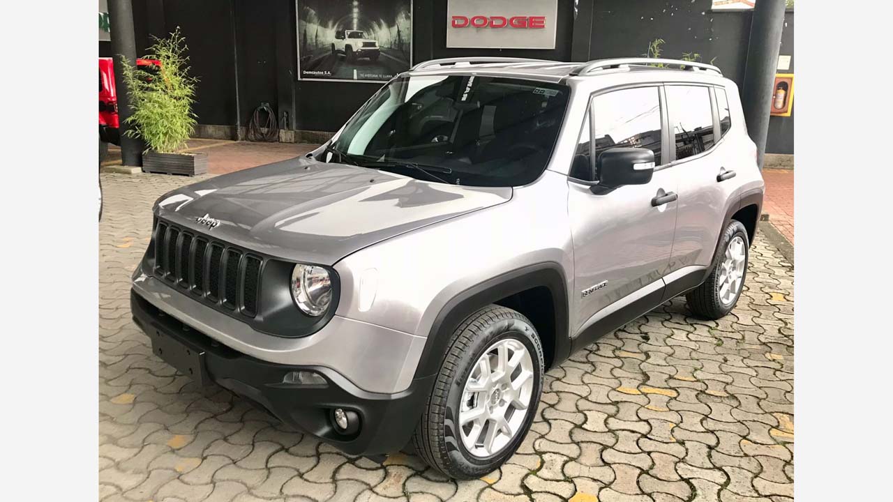 Jeep-Renegade-Connect-13970147-01