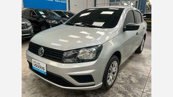 Volkswagen-New-Voyage-Trendline-Plateado-01_20250506225026