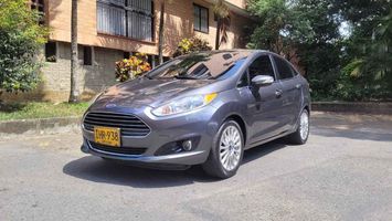 Ford-FIESTA-0865570496-01_20250506172949