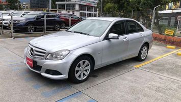 Mercedes-Benz-C-180-1626240630-01_20250416150557