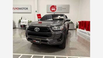 Toyota-Hilux-0217139689-01_20250512224034