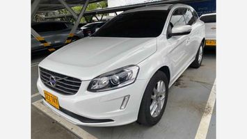 Volvo-Xc60-T5-Awd-Summun-2-0T-R18-Blanco-190875463-01_20250524002125