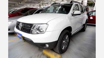 0735214370-Renault-Duster-208--Blanco-01_20250527182927