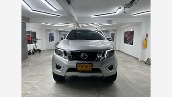 Nissan-Np300-Frontier-Plateado-2088424911-01_20250610214021