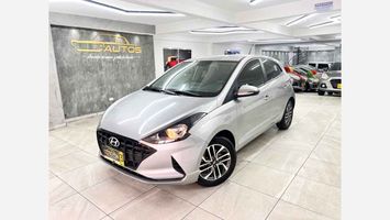 Hyundai-Getz-2023-Plateado-2089989089-01_20250612004058