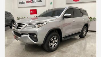 Toyota-Fortuner-2019-Plateado-0211826144-01_20240306001657